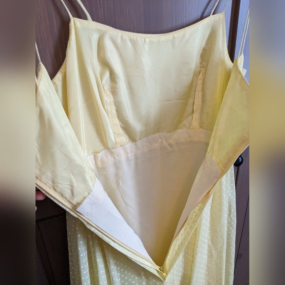 Yellow Dress with White Polka Dots - Picture 6 of 8